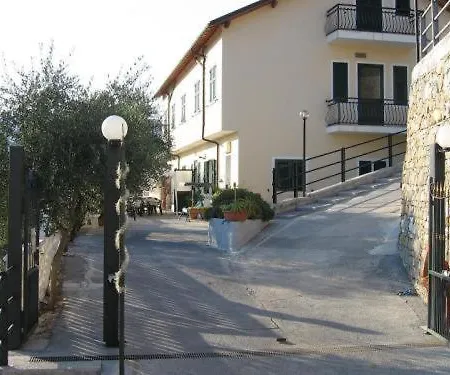 Hotell Dolcedo