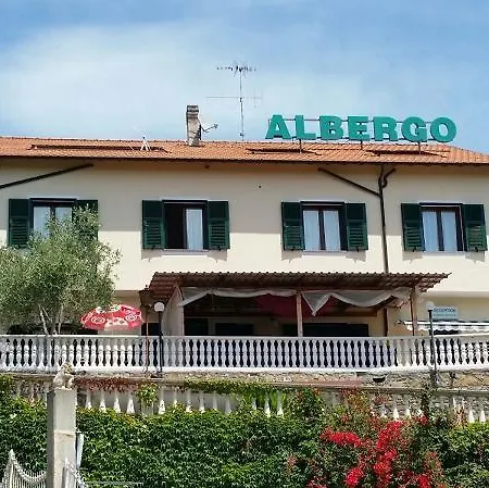 Hotel Dolcedo *