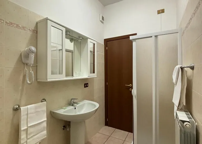 Dolcedo Отель *